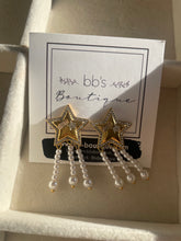 Load image into Gallery viewer, She’s A Star Earrings