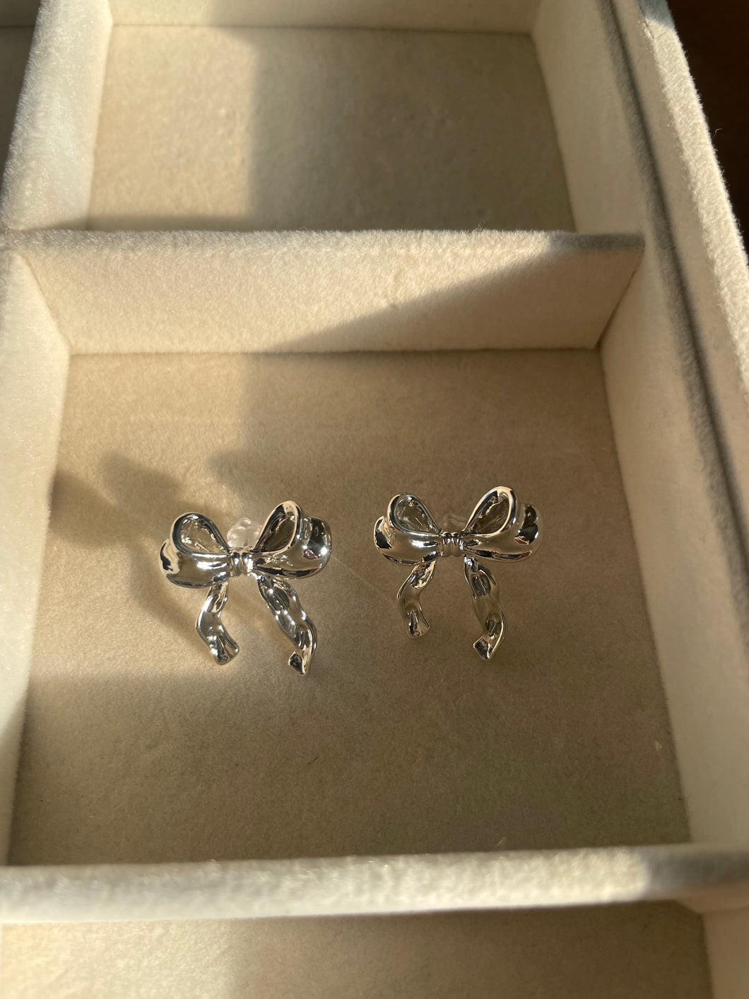 Bow Era Stud Earrings